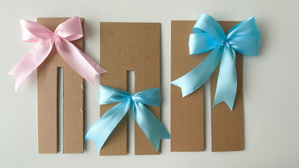 How to do perfect bows with cardboard template